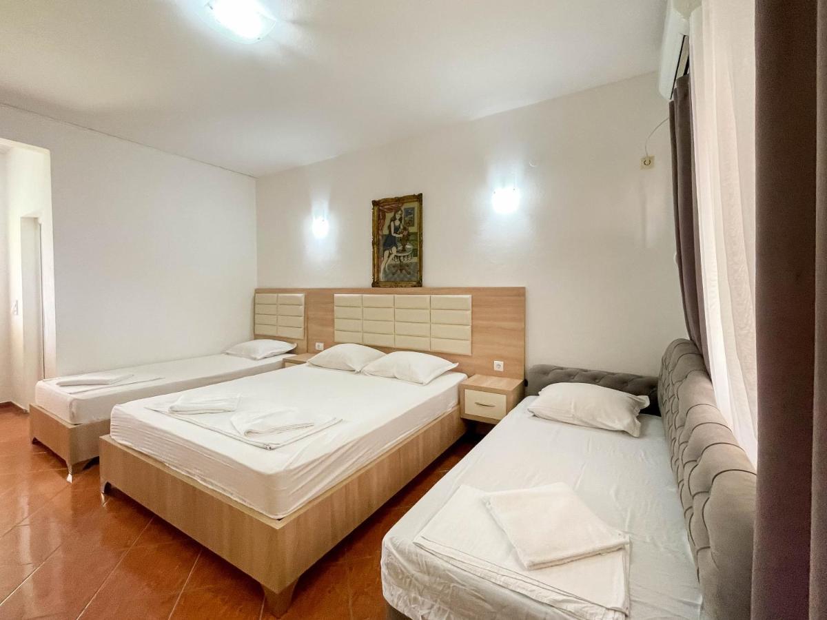 Apartments Rudaj Улцин Екстериор снимка