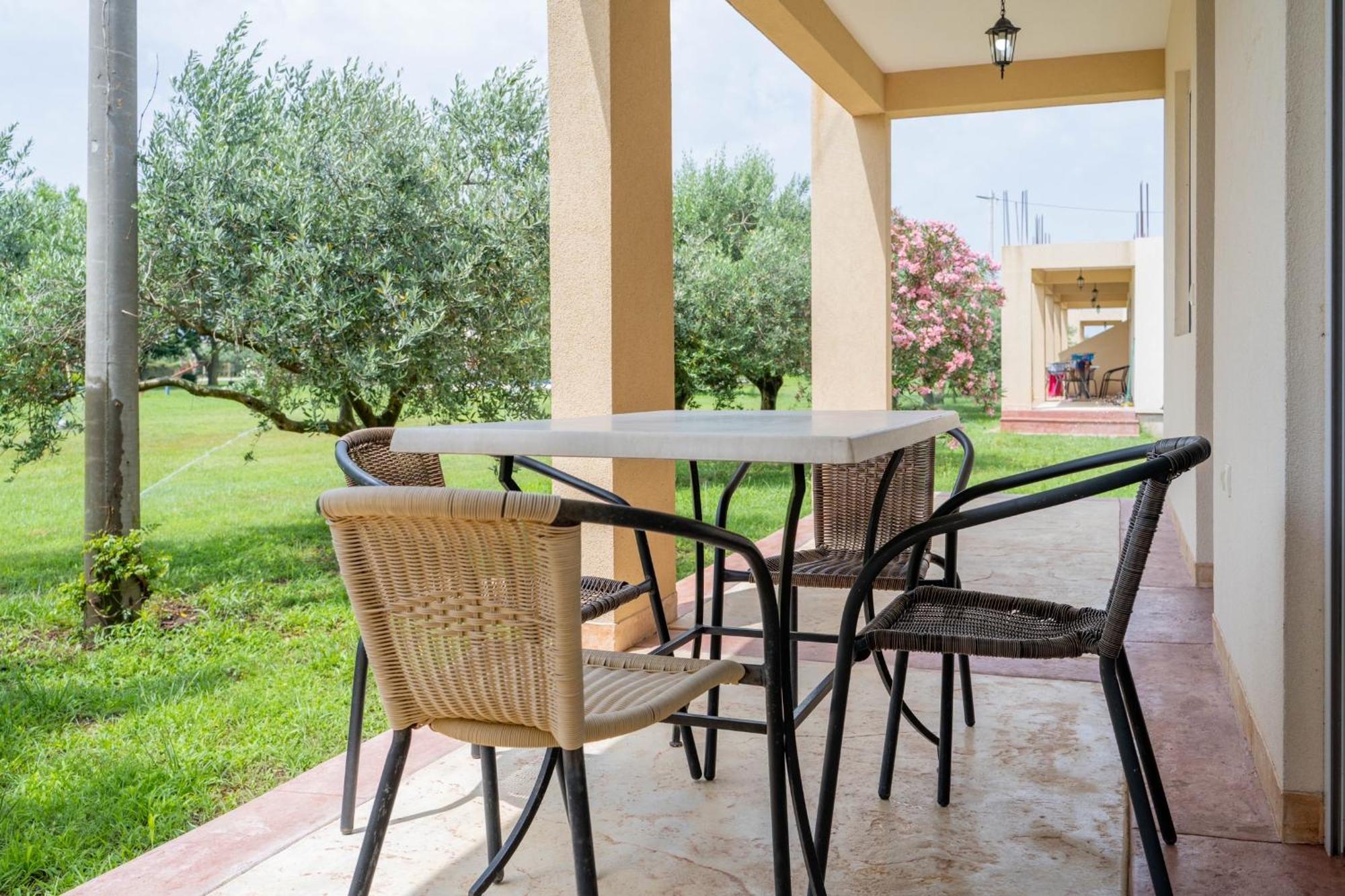 Apartments Rudaj Улцин Екстериор снимка