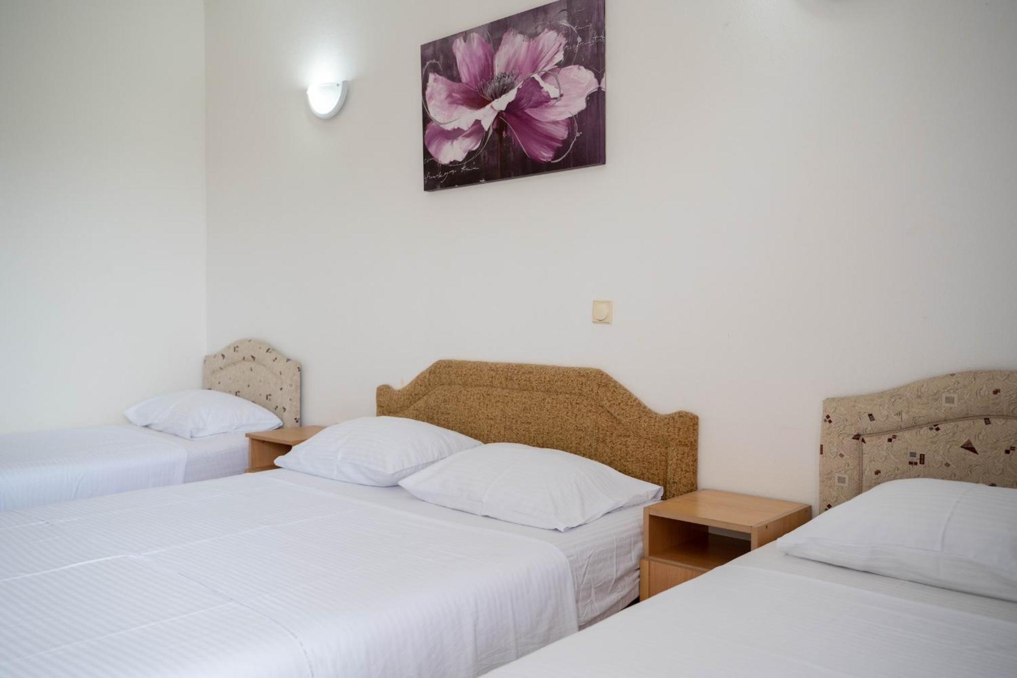 Apartments Rudaj Улцин Екстериор снимка