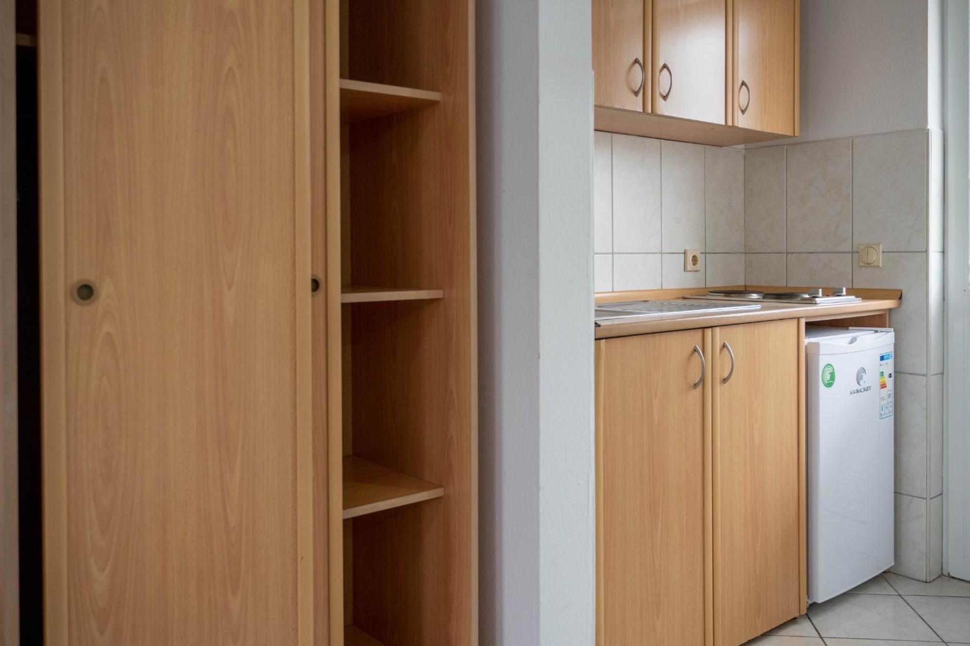 Apartments Rudaj Улцин Екстериор снимка
